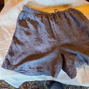 Ahari Linen shorts with pockets